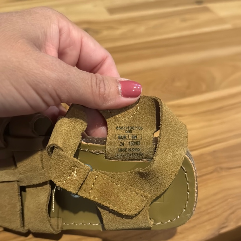 Kids Tan Sandals - Picture 5 of 6